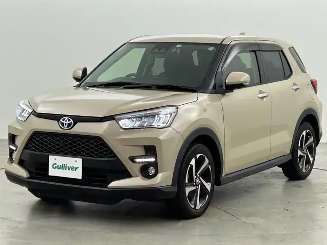 トヨタ ライズ Z 福岡県 2022(令4)年 5.1万km ナチュラルベージュマイカM 純正ディスプレイオーディオ　/全方位カメラ　/ビルトインＥＴＣ　/ＡＣＣ　/コーナーセンサー　/衝突被害軽減ブレーキ　/レーンキープ　/先行車発進お知らせ　/シートヒーター　/ステアリングリモコン/純正１７インチＡＷ