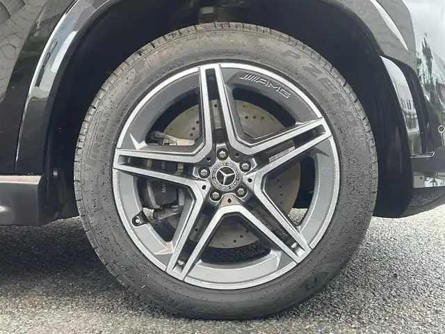 メルセデス・ベンツ ＧＬＳ５８０ 4マチックスポーツ 兵庫県 2020(令2)年 0.7万km オブシディアンブラック /法人ワンオーナー//R3-6年ディーラー記録簿/・AMGライン//Mercedes-Benzロゴ付ブレーキキャリパー//AMG21インチ5スポークAW//AMGスタイリングパッケージ//リラクゼーション機能（前席）/・Off-Roadエンジニアリングパッケージ//DYNAMIC SELECT Off-Roadモード///パノラミックスライディングルーフ//MBUX純正ナビゲーション(12.3インチ)//地デジ/BT/USB//Buemesterサウンド//ワイヤレスチャージング//360度カメラ//アンビエントライト（64色）//前席シートヒーター/ベンチレーター//2、3列目シートヒーター//ルーフレール//全ドアイージークローザー//ビルトインETC//エアバランスパッケージ（パフュームアトマイザー）//パークトロニック//ドライブレコーダーFR//パワーバックドア（フットトランクオープナー機能）/【レーダーセーフティパッケージ】//アクティブディスタンスアシスト・ディストロニック//アクティブブレーキアシスト//PRE-SAFE//アクティブブラインドスポットアシスト//アクティブレーンキーピングアシスト//ブラインドスポットアシスト//レーンチェンジアシスト//アクティブステアリングアシスト
