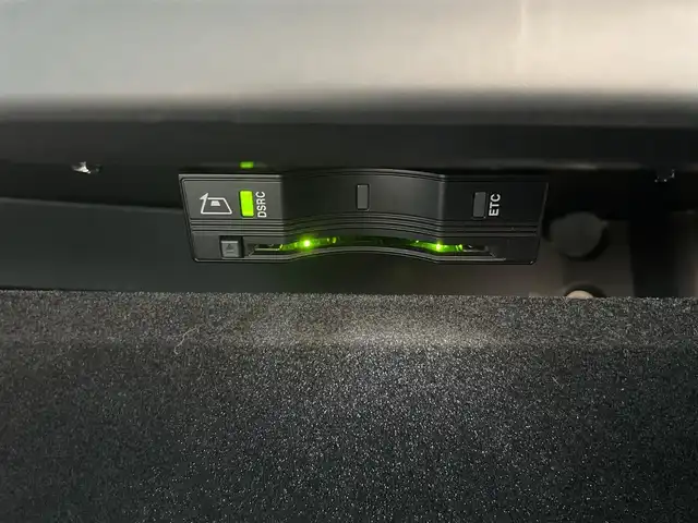ランドローバー レンジローバーヴェラール Rダイナミック 380PS 栃木県 2019(令1)年 4.3万km ゴールド ナビ/フルセグTV/全方位カメラ/ETC/パワーバックドア/クリアランスソナー /シーケンシャルウィンカー/メリディアンサウンド/ハーフレザー /ACC/AEB/クロストラフィックモニター/LKA/BSM/シートヒーター /パワーシート /エアサスペンション/GPSレーダー/ドライブレコーダー