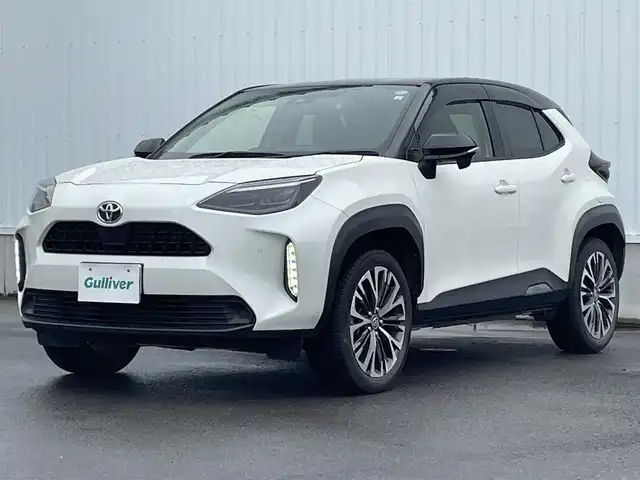 トヨタ ヤリスクロス Z 愛媛県 2021(令3)年 6.2万km ブラックマイカ/ホワイトパールクリスタルシャイン 2トーン 純正ディスプレイオーディオ　/AM/FM/BT/バックカメラ　/トヨタセーフティセンス　/レーダークルーズコントロール　/車線逸脱防止装置　/衝突被害軽減装置　/ブラインドスポットモニター　/前後ドライブレコーダー　/LEDヘッドライト　/ETC/電格ミラー/ヒートミラー/ステアリングリモコン/ヘッドライトレベライザー/現状サマー(純正AW)(215/50/R18)/DUNLOP ENASAVE EC300＋