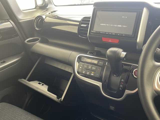 ホンダ Ｎ ＢＯＸ カスタム G Lパッケージ 沖縄県 2015(平27)年 7.1万km プレミアムベルベットパープル・パール パナソニックナビ(CNーR300D)/フルセグTV/Ｂｌｕｅｔｏｏｔｈ/バックカメラ/プッシュスタート　/スマートキー　/スペアキー　/片側パワースライドドア　/アイドリングストップ　/純正アルミホイール