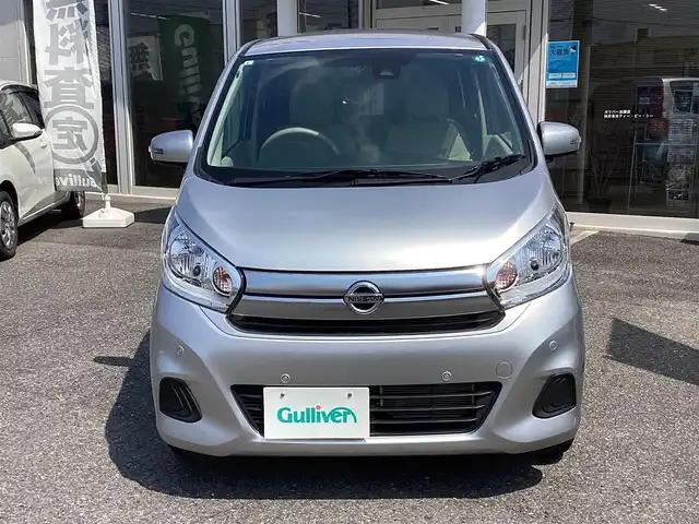 日産 デイズ X 千葉県 2019(平31)年 0.5万km スターリングシルバーM ワンオーナー/SDナビ　TV/DVD/CD/BT/　MM318D-W/全方位モニター/スマートキースペアキー/プッシュスタート/コーナーセンサー前後/ドライブレコーダー/取扱説明書/保証書