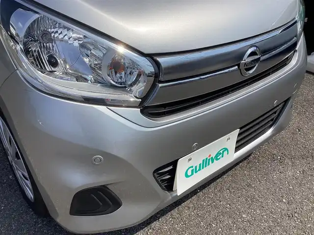 日産 デイズ X 千葉県 2019(平31)年 0.5万km スターリングシルバーM ワンオーナー/SDナビ　TV/DVD/CD/BT/　MM318D-W/全方位モニター/スマートキースペアキー/プッシュスタート/コーナーセンサー前後/ドライブレコーダー/取扱説明書/保証書