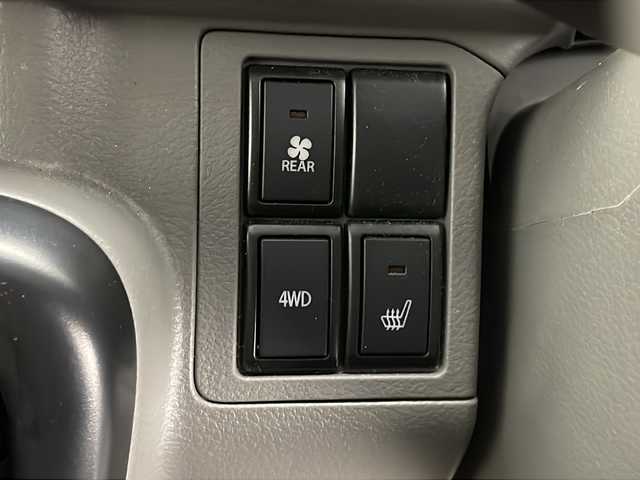 スズキ エブリイ JOIN 長野県 2024(令6)年 2.8万km デニムブルーメタリック 4WD/社外メモリナビ/Bluetooth／CD／DVD／フルセグTV/ETC/横滑り防止装置/衝突被害軽減システム/運転席シートヒーター/純正フロアマット/純正ドアバイザー/両側スライドドア/コーナーセンサー/オートライト/LEDヘッドライト/電格ミラー/リモコンキー/スペアキー1本