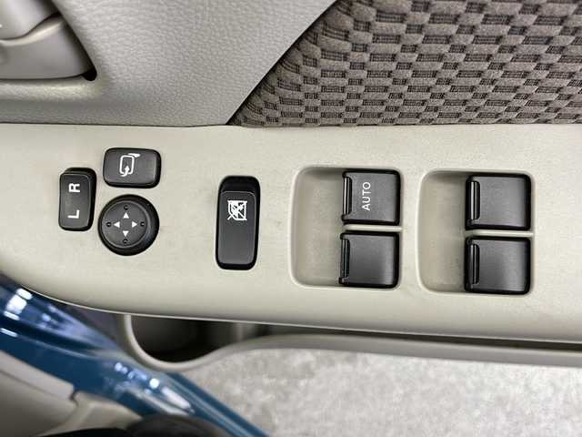 スズキ エブリイ JOIN 長野県 2024(令6)年 2.8万km デニムブルーメタリック 4WD/社外メモリナビ/Bluetooth／CD／DVD／フルセグTV/ETC/横滑り防止装置/衝突被害軽減システム/運転席シートヒーター/純正フロアマット/純正ドアバイザー/両側スライドドア/コーナーセンサー/オートライト/LEDヘッドライト/電格ミラー/リモコンキー/スペアキー1本