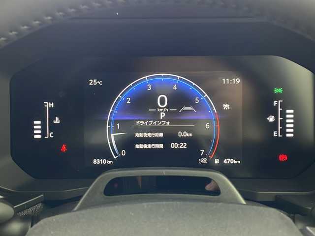 トヨタ ランドクルーザー ２５０ VX 兵庫県 2024(令6)年 0.9万km プラチナホワイトパールマイカ ・純正12.3インチディスプレイナビオーディオ/・Bluetooth/USB/HDMI//Apple car play/Android Auto/・パノラミックビューモニター/・サンルーフ/・トヨタセーフティセンス/・トヨタチームメイト/・プリクラッシュセーフティ/・プロアクティブドライビングアシスト/・ブラインドスポットモニター/・レーダークルーズコントロール/・レーンディバーチャーアラート/・後方車両接近告知/・安心降車アシスト/・周辺車両接近時サポート/・発進遅れ告知/・ロードサインアシスト/・レーンチェンジアシスト/・フロントクロストラフィックアラート/・リヤクロストラフィックアラート/・パーキングサポートブレーキ/・オートマチックハイビーム/・後退速度抑制/・クリアランスソナー/・Advanced　Drive/・パワーバックドア/・電動パーキングブレーキ/・オートホールド/・デジタルインナーミラー/・ステアリングヒーター/・運転席パワーシート/・前席シートヒーター/・前席ベンチレーション/・nanoeX/・オートワイパー/・ルーフレール/・丸目LEDオートライト/・純正アルミホイールタイヤ/・ビルトインETC2.0/・取扱説明書/・保証書/・スペアキー