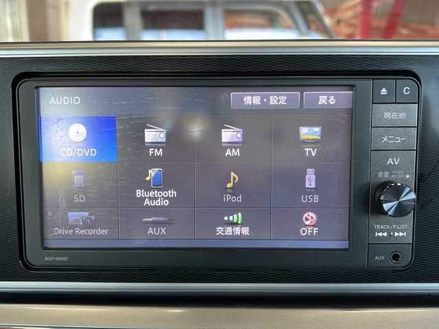 ダイハツ キャスト スタイル G SAⅡ 静岡県 2016(平28)年 5.3万km ブラックマイカ 純正ナビ/・CD/DVD/SD/ipod/USB/AUX/Bluetooth/・ラジオ/フルセグTV/主要装備/・バックカメラ　/・純正フロアマット　/・純正アルミホイール　/・ＬＥＤヘッドライト　/・オートライト　/・盗難防止装置　/・プッシュスタート　/・スマートキー　/・アイドリングストップ　/・ステアリングリモコン　/・フォグランプ/・ベンチシート/・オートエアコン