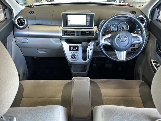 ダイハツ キャスト スタイル G SAⅡ 静岡県 2016(平28)年 5.3万km ブラックマイカ 純正ナビ/・CD/DVD/SD/ipod/USB/AUX/Bluetooth/・ラジオ/フルセグTV/主要装備/・バックカメラ　/・純正フロアマット　/・純正アルミホイール　/・ＬＥＤヘッドライト　/・オートライト　/・盗難防止装置　/・プッシュスタート　/・スマートキー　/・アイドリングストップ　/・ステアリングリモコン　/・フォグランプ/・ベンチシート/・オートエアコン