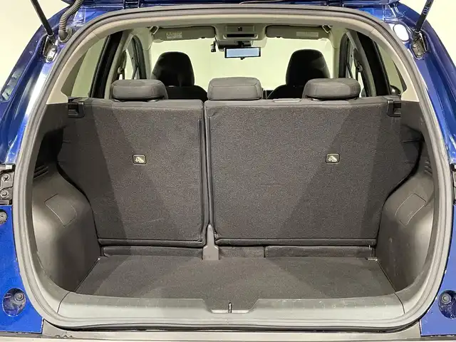 日産 ノート X 愛知県 2021(令3)年 2.2万km オーロラフレアブルーパール 純正９インチナビ　/（FM/AM/Bluetooth/USB/HDMI/AppleCarPlay/AndroidAuto/フルセグTV)/アラウンドビューモニター　/衝突軽減ブレーキ　/プロパイロット　/ブラインドスポットモニター　/ワイヤレス充電　/デジタルインナーミラー　/ビルトインＥＴＣ２．０　/ＳＯＳコール　/踏み間違い衝突防止/車線逸脱警報/標識検知機能/クリアランスソナー/ドライブレコーダー　/USB入力端子/オートライト/純正フロアマット/電動パーキングブレーキ