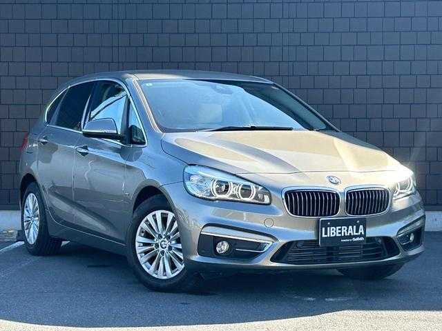 ＢＭＷ ２１８ｄ アクティブツアラー ラグジュアリー 埼玉県 2018(平30)年 3.1万km プラチナシルバー ワンオーナー　/白革シート　/純正ナビ　/アンビエントライト　/コンフォートアクセス　/パワーシート　/シートヒーター　/パワーバックドア　/バックカメラ　/前後ドライブレコーダー　/純正１６インチアルミホイール