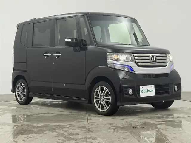 ホンダ Ｎ ＢＯＸ カスタム SSパッケージ 愛知県 2015(平27)年 6.4万km スマートブラック SDナビ/・地デジTV/・CD/DVD/・AM/FM/・Bluetooth/・AUX/両側パワースライドドア/前方ドライブレコーダー/純正フロアマット/純正14インチアルミホイール/横滑り防止装置/オートライト/ETC/スマートキー