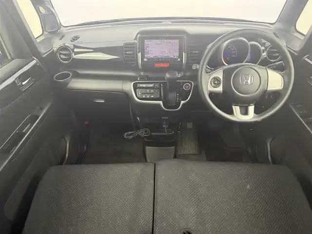 ホンダ Ｎ ＢＯＸ カスタム SSパッケージ 愛知県 2015(平27)年 6.4万km スマートブラック SDナビ/・地デジTV/・CD/DVD/・AM/FM/・Bluetooth/・AUX/両側パワースライドドア/前方ドライブレコーダー/純正フロアマット/純正14インチアルミホイール/横滑り防止装置/オートライト/ETC/スマートキー