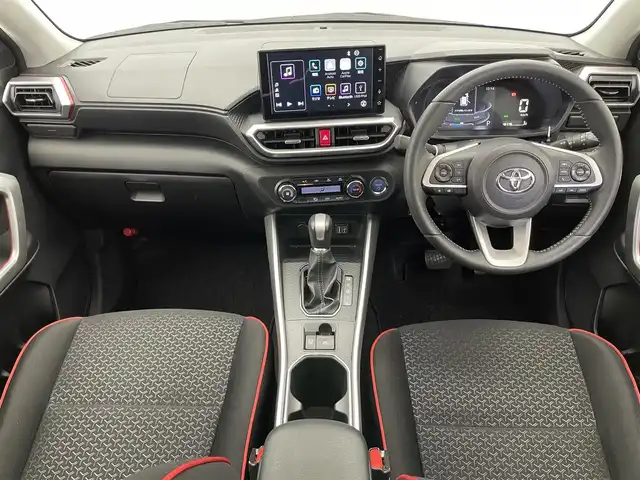 トヨタ ライズ Z 愛知県 2023(令5)年 2.2万km ブラックマイカメタリック 純正９型ＤＡ　バックカメラ　シートヒーター　ＨＤＭＩ　ＢＳＭ　フルセグＴＶ　カープレイ　前後ドラレコ　ＥＴＣ　スマアシ　衝突軽減　追従クルコン　コーナーセンサー　ＬＥＤオートライト　純正マット　ドアバイザー　禁煙車