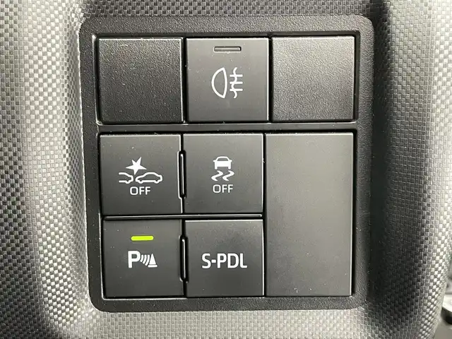 トヨタ ライズ Z 愛知県 2023(令5)年 2.2万km ブラックマイカメタリック 純正９型ＤＡ　バックカメラ　シートヒーター　ＨＤＭＩ　ＢＳＭ　フルセグＴＶ　カープレイ　前後ドラレコ　ＥＴＣ　スマアシ　衝突軽減　追従クルコン　コーナーセンサー　ＬＥＤオートライト　純正マット　ドアバイザー　禁煙車