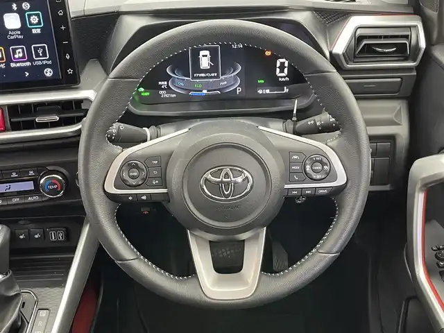 トヨタ ライズ Z 愛知県 2023(令5)年 2.2万km ブラックマイカメタリック 純正９型ＤＡ　バックカメラ　シートヒーター　ＨＤＭＩ　ＢＳＭ　フルセグＴＶ　カープレイ　前後ドラレコ　ＥＴＣ　スマアシ　衝突軽減　追従クルコン　コーナーセンサー　ＬＥＤオートライト　純正マット　ドアバイザー　禁煙車