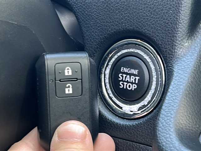 スズキ ワゴンＲ カスタムＺ HYBRID ZX 鳥取県 2025(令7)年 1.3万km ブルーイッシュブラックパール3 ワンオーナー/スマートキーx２個/デュアルカメラサポート/アダクティブクルーズ/ドライブレコーダー/クリアランスソナー/トラクションコントロール/D席シートヒーター/CD/USBオーディオ/オートエアコン/オートライト/LEDヘッドライト/LEDフォグライト/ベンチシート/社外フロアマット/保証書・取説