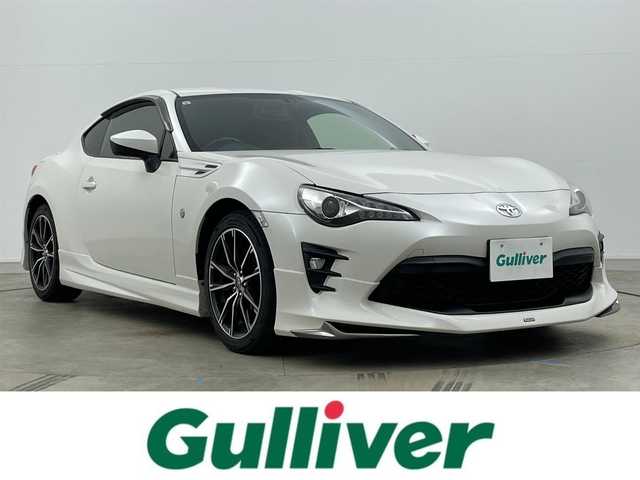トヨタ ８６ GT 岡山県 2017(平29)年 6.5万km クリスタルホワイトパール モデリスタエアロ/純正ナビ/・FM/AM/Bluetooth/フルセグ/CD/DVD/バックカメラ/クルーズコントロール/LEDヘッドライト/・オートライト/・フォグライト/パドルシフト/プッシュスタート/・スマートキー/オートライト/純正フロアマット/純正17インチアルミ