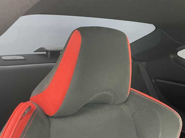 トヨタ ８６ GT 岡山県 2017(平29)年 6.5万km クリスタルホワイトパール モデリスタエアロ/純正ナビ/・FM/AM/Bluetooth/フルセグ/CD/DVD/バックカメラ/クルーズコントロール/LEDヘッドライト/・オートライト/・フォグライト/パドルシフト/プッシュスタート/・スマートキー/オートライト/純正フロアマット/純正17インチアルミ