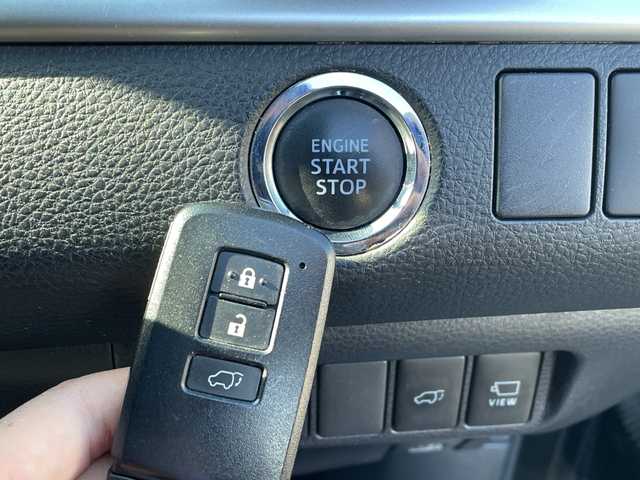 トヨタ ハリアー プレミアム アドバンスドP 愛媛県 2014(平26)年 8.6万km ブラック サンルーフ/全方位カメラ/JBL純正ナビ/モデリスタエアロ/（フロント・サイド・リア）/オートハイビーム/衝突軽減システム/ビルトインETC/ドライブレコーダー前後/ハーフレザー/オートLED/パワーシート（運転席のみ）/電動リアゲート/コーナーセンサー前後/レーンキープアシスト/横滑り防止装置/純正18AW/フォグランプ/Bluetooth/純正フロアマット