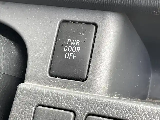 トヨタ ヴォクシー ZS 道央・札幌 2008(平20)年 18.6万km ホワイトパールクリスタルシャイン ・４WD/・寒冷地仕様/・純正HDDナビ/フルセグTV／ラジオ／ＣＤ／ＤＶＤ/・純正フリップダウンモニター/・バックカメラ/・片側パワースライドドア/・ＷＡＣ/・パドルシフト/・ドライブレコーダー/・社外エンジンスターター/・ビルトインＥＴＣ/・フォグランプ/・スペアキー/・社外15インチAW/・ウィンカーミラー/・純正フロアマット/・取扱説明書