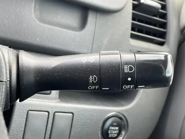 トヨタ ヴォクシー ZS 道央・札幌 2008(平20)年 18.6万km ホワイトパールクリスタルシャイン ・４WD/・寒冷地仕様/・純正HDDナビ/フルセグTV／ラジオ／ＣＤ／ＤＶＤ/・純正フリップダウンモニター/・バックカメラ/・片側パワースライドドア/・ＷＡＣ/・パドルシフト/・ドライブレコーダー/・社外エンジンスターター/・ビルトインＥＴＣ/・フォグランプ/・スペアキー/・社外15インチAW/・ウィンカーミラー/・純正フロアマット/・取扱説明書