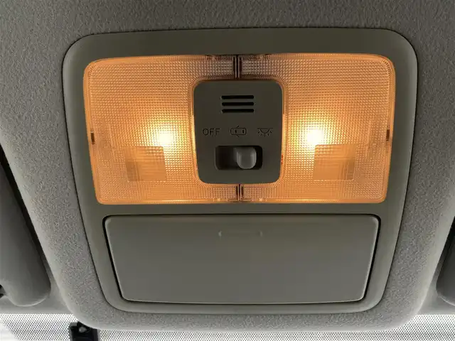 トヨタ ヴォクシー ZS 道央・札幌 2008(平20)年 18.6万km ホワイトパールクリスタルシャイン ・４WD/・寒冷地仕様/・純正HDDナビ/フルセグTV／ラジオ／ＣＤ／ＤＶＤ/・純正フリップダウンモニター/・バックカメラ/・片側パワースライドドア/・ＷＡＣ/・パドルシフト/・ドライブレコーダー/・社外エンジンスターター/・ビルトインＥＴＣ/・フォグランプ/・スペアキー/・社外15インチAW/・ウィンカーミラー/・純正フロアマット/・取扱説明書