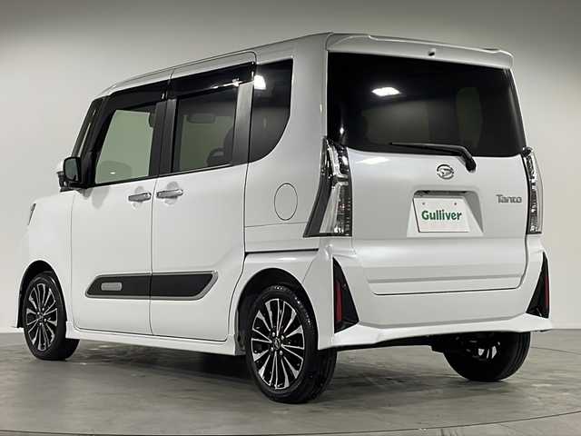 ダイハツ タント カスタム RS 福岡県 2022(令4)年 1万km シャイニングホワイトパール ・全方位カメラ/・ETC/・ブレーキホールド/・シートヒーター/・Bカメラ/・純正ナビ/・プッシュスタート/・Bluetooth/・CD/DVD/・フルセグTV/・15インチ純正ホイール/・スペアキー1本/・iPod
