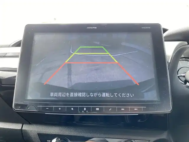 トヨタ ハイラックス Z 広島県 2023(令5)年 3.2万km アティチュードブラックマイカ ワンオーナー/アルパインフローティング/　・ディスプレイオーディオ/ベットライナー/セーフティセンス/オートLSD/リアデフロック/ディーゼルターボ/スマートキー/セーフティセンス/保証書あり/取り扱い説明書あり/スペア（スマートキー）あり