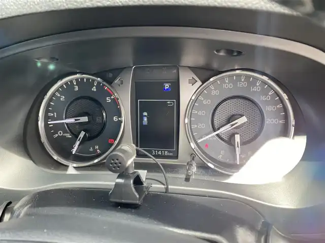 トヨタ ハイラックス Z 広島県 2023(令5)年 3.2万km アティチュードブラックマイカ ワンオーナー/アルパインフローティング/　・ディスプレイオーディオ/ベットライナー/セーフティセンス/オートLSD/リアデフロック/ディーゼルターボ/スマートキー/セーフティセンス/保証書あり/取り扱い説明書あり/スペア（スマートキー）あり