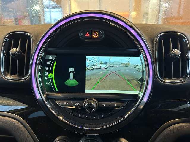ＭＩＮＩ ミニ クロスオーバー クーパー D オール4 茨城県 2018(平30)年 5.5万km ライトホワイト ワンオーナー/前後ドラレコ/社外アルミ＆スタッドレス（17インチ）/Rガラスフィルム加工/ペッパーパッケージ/アンビエントライト/コンフォートアクセス/インテリジェントS/ACC/LKA/純正ナビ/バックカメラ/ミラー一体型ETC/前後ドラレコ/パワーバックドア/スマートキー/プッシュスタート