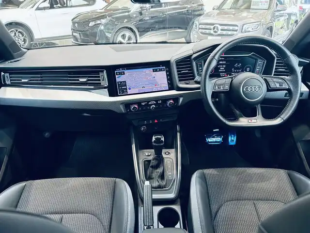 アウディ Ａ１ SB シティカーバーLTD ED 大阪府 2021(令3)年 5.3万km グレーⅡ 250台限定/ワンオーナー/ACC/ハーフ革/シートヒーター/バーチャルコクピット/純正ナビ/バックカメラ/純正17インチAW/クリアランスソナー/ETC/USB/Bluetooth/パドルシフト