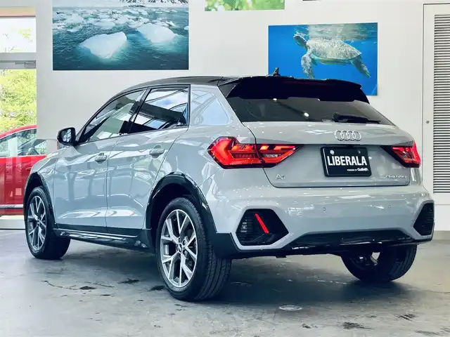 アウディ Ａ１ SB シティカーバーLTD ED 大阪府 2021(令3)年 5.3万km グレーⅡ 250台限定/ワンオーナー/ACC/ハーフ革/シートヒーター/バーチャルコクピット/純正ナビ/バックカメラ/純正17インチAW/クリアランスソナー/ETC/USB/Bluetooth/パドルシフト