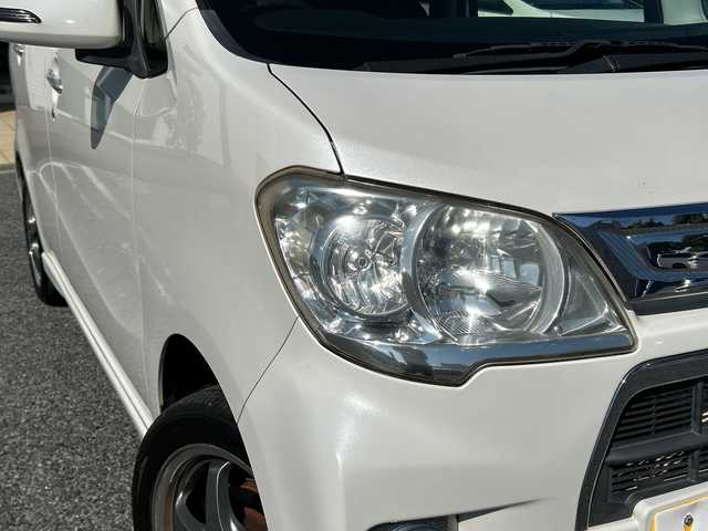 ダイハツ タント エグゼ カスタムG 千葉県 2013(平25)年 7.9万km パールホワイトⅢ 社外ナビ　ＣＮ－Ｓ３１０ＷＤ　ＣＤ　ＤＶＤ　ＵＳＢ　Bt　バックカメラ　ＥＴＣ　ドラレコ　アイドリングストップ　スマートキー　サイド・リアエアロ　社外15インチAW　キセノンライト　フォグランプ　
