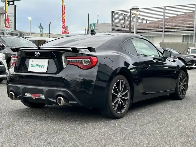 トヨタ ８６ GT リミテッド 奈良県 2017(平29)年 4万km クリスタルブラックシリカ 純正メーカーナビ/クルコン/ハーフレザー/パドルシフト/フルセグTV/バックカメラ/ETC/ドラレコ/Bluetooth/純正フロアマット/オートライト/バックカメラ/ドラレコ/保証書/取扱説明書
