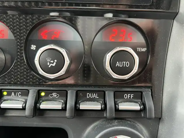 トヨタ ８６ GT リミテッド 奈良県 2017(平29)年 4万km クリスタルブラックシリカ 純正メーカーナビ/クルコン/ハーフレザー/パドルシフト/フルセグTV/バックカメラ/ETC/ドラレコ/Bluetooth/純正フロアマット/オートライト/バックカメラ/ドラレコ/保証書/取扱説明書