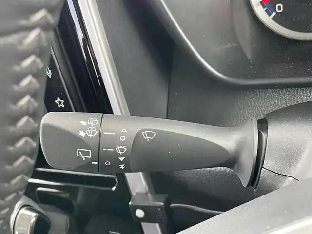 トヨタ ルーミー カスタムG－T 千葉県 2023(令5)年 1.2万km クールバイオレットクリスタルシャイン スマートアシスト/・衝突軽減ブレーキ/レーンキープアシスト/・レーダークルーズコントロール/オートハイビーム/・クリアランスソナー/純正ディスプレイオーディオ/・フルセグ/BT/USB/カープレイ/バックカメラ/ステアリングスイッチ/ETC/両側パワースライドドア/LEDヘッドライト/オートライト/フォグライト/スマートキー/プッシュスタート/電動パーキングブレーキ/ブレーキホールド/電動格納ミラー/純正フロアマット/純正15インチAW