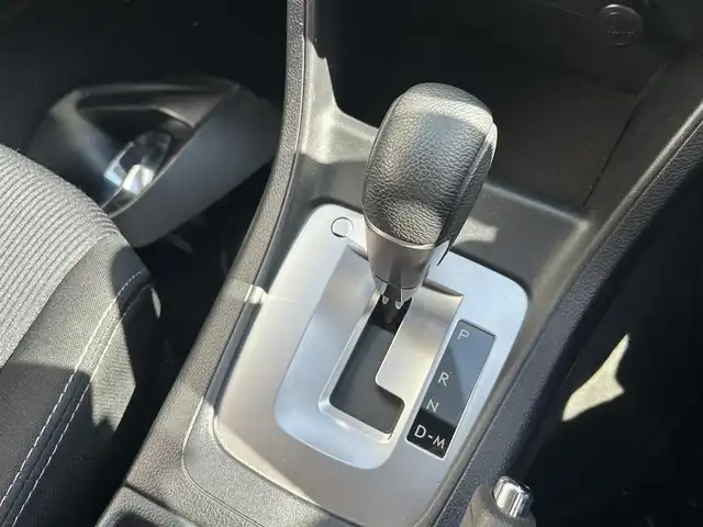 スバル インプレッサ Ｇ４ 2．0i 千葉県 2014(平26)年 4.3万km ディープシーブルーパール ユーザー買取車両/純正メモリナビ(AVIC-RZ901)/・フルセグ/BT/DVD/CD/USB/ETC/キーレスエントリー/純正16インチAW/社外フロアマット/HIDヘッドライト/オートライト