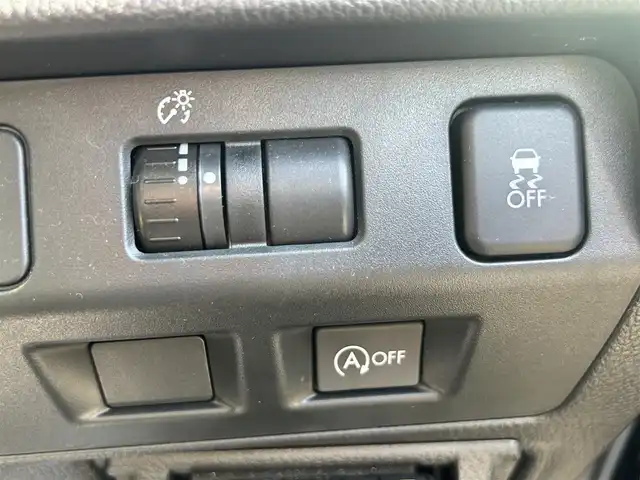 スバル インプレッサ Ｇ４ 2．0i 千葉県 2014(平26)年 4.3万km ディープシーブルーパール ユーザー買取車両/純正メモリナビ(AVIC-RZ901)/・フルセグ/BT/DVD/CD/USB/ETC/キーレスエントリー/純正16インチAW/社外フロアマット/HIDヘッドライト/オートライト