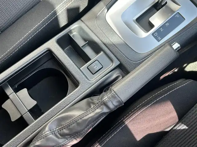 スバル インプレッサ Ｇ４ 2．0i 千葉県 2014(平26)年 4.3万km ディープシーブルーパール ユーザー買取車両/純正メモリナビ(AVIC-RZ901)/・フルセグ/BT/DVD/CD/USB/ETC/キーレスエントリー/純正16インチAW/社外フロアマット/HIDヘッドライト/オートライト