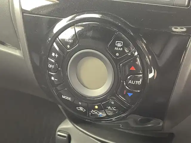 日産 ノート e－パワー メダリスト Bアロー 熊本県 2020(令2)年 5万km ガーネットレッド/スーパーブラック 2トーン 純正ナビMJ119D-W（ＣＤ・フルセグ・ＢＴ）/アラウンドビューモニター　/純正ドライブレコーダー　/純正ＥＴＣ　/レーダークルーズコントロール　/前後クリアランスソナー　/エマージェンシーブレーキ/衝突軽減ブレーキ　/レーンキープアシスト　/横滑り防止/インテリジェントルームミラー/純正フロアマット/純正１５インチAW/オートライト/オートマチックハイビーム/LEDヘッドライト/フォグランプ/スマートキー/プッシュスタート