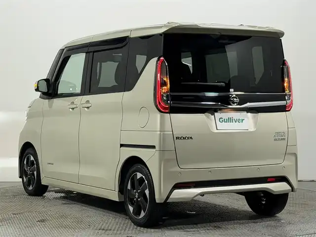 日産 ルークス ハイウェイスター X 大阪府 2022(令4)年 1.8万km フローズンバニラパール 純正9incナビTV 360カメラ 衝突軽減ブレーキ レーンアシスト パワースライドドア クリアランスソナー スマートキー プッシュスタート オートライト LEDヘッドライト ドライブレコーダー