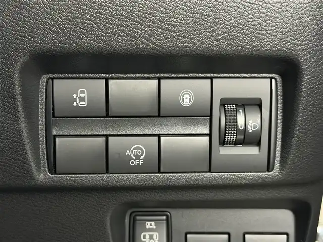 日産 ルークス ハイウェイスター X 大阪府 2022(令4)年 1.8万km フローズンバニラパール 純正9incナビTV 360カメラ 衝突軽減ブレーキ レーンアシスト パワースライドドア クリアランスソナー スマートキー プッシュスタート オートライト LEDヘッドライト ドライブレコーダー