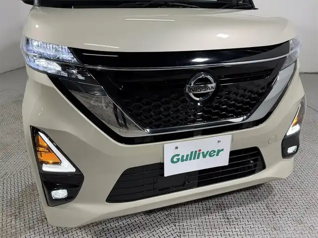 日産 ルークス ハイウェイスター X 大阪府 2022(令4)年 1.8万km フローズンバニラパール 純正9incナビTV 360カメラ 衝突軽減ブレーキ レーンアシスト パワースライドドア クリアランスソナー スマートキー プッシュスタート オートライト LEDヘッドライト ドライブレコーダー