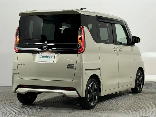 日産 ルークス ハイウェイスター X 大阪府 2022(令4)年 1.8万km フローズンバニラパール 純正9incナビTV 360カメラ 衝突軽減ブレーキ レーンアシスト パワースライドドア クリアランスソナー スマートキー プッシュスタート オートライト LEDヘッドライト ドライブレコーダー