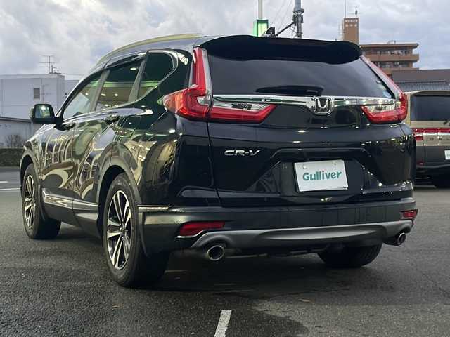 ホンダ ＣＲ－Ｖ EX・マスターピース 福島県 2019(平31)年 2.8万km クリスタルブラックパール ホンダセンシング/・車線逸脱警報装置/・衝突被害軽減ブレーキ/・レーンキープアシスト/・アダプティブクルーズコントロール/・オートマチックハイビーム/社外ナビ/・型番：VRU-195CVi/・CD/DVD/BT/SD/AM/FM/Music Rack//・バックカメラ/・前後ドライブレコーダー/・ビルトインETC2.0/レザーシート/・D+N席シートヒーター/・D+N席パワーシート/・D席メモリーシート/・フルフラットシート/革張りステアリング/・ステアリングスイッチ/・パドルシフト/電子パーキング/・オートブレーキホールド/アイドリングストップ/USB充電ポート/サンルーフ/ルーフレール/電動リアゲート/プッシュスタート/・スマートキー/・スペアキー1本/・エンジンスターター/LEDヘッドライト/・オートライト/・フォグランプ/純正フロアマット/ドアバイザー/積込みスタッドレス/・溝10mm/・純正AW