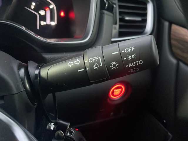 ホンダ ＣＲ－Ｖ EX・マスターピース 福島県 2019(平31)年 2.8万km クリスタルブラックパール ホンダセンシング/・車線逸脱警報装置/・衝突被害軽減ブレーキ/・レーンキープアシスト/・アダプティブクルーズコントロール/・オートマチックハイビーム/社外ナビ/・型番：VRU-195CVi/・CD/DVD/BT/SD/AM/FM/Music Rack//・バックカメラ/・前後ドライブレコーダー/・ビルトインETC2.0/レザーシート/・D+N席シートヒーター/・D+N席パワーシート/・D席メモリーシート/・フルフラットシート/革張りステアリング/・ステアリングスイッチ/・パドルシフト/電子パーキング/・オートブレーキホールド/アイドリングストップ/USB充電ポート/サンルーフ/ルーフレール/電動リアゲート/プッシュスタート/・スマートキー/・スペアキー1本/・エンジンスターター/LEDヘッドライト/・オートライト/・フォグランプ/純正フロアマット/ドアバイザー/積込みスタッドレス/・溝10mm/・純正AW