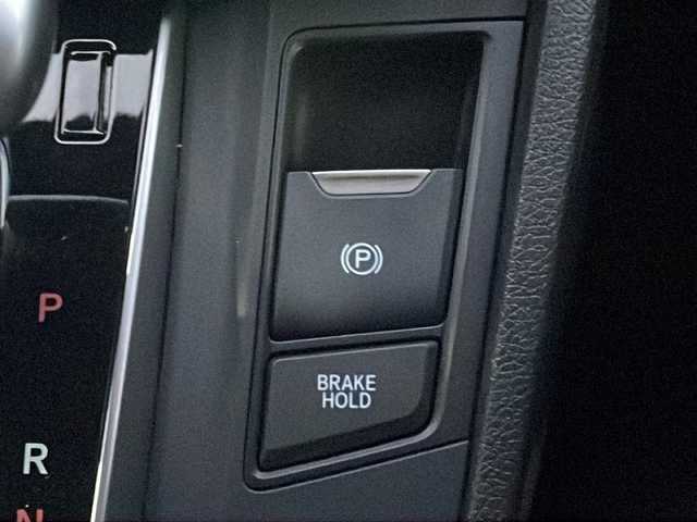 ホンダ ＣＲ－Ｖ EX・マスターピース 福島県 2019(平31)年 2.8万km クリスタルブラックパール ホンダセンシング/・車線逸脱警報装置/・衝突被害軽減ブレーキ/・レーンキープアシスト/・アダプティブクルーズコントロール/・オートマチックハイビーム/社外ナビ/・型番：VRU-195CVi/・CD/DVD/BT/SD/AM/FM/Music Rack//・バックカメラ/・前後ドライブレコーダー/・ビルトインETC2.0/レザーシート/・D+N席シートヒーター/・D+N席パワーシート/・D席メモリーシート/・フルフラットシート/革張りステアリング/・ステアリングスイッチ/・パドルシフト/電子パーキング/・オートブレーキホールド/アイドリングストップ/USB充電ポート/サンルーフ/ルーフレール/電動リアゲート/プッシュスタート/・スマートキー/・スペアキー1本/・エンジンスターター/LEDヘッドライト/・オートライト/・フォグランプ/純正フロアマット/ドアバイザー/積込みスタッドレス/・溝10mm/・純正AW