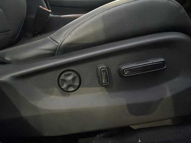 ホンダ ＣＲ－Ｖ EX・マスターピース 福島県 2019(平31)年 2.8万km クリスタルブラックパール ホンダセンシング/・車線逸脱警報装置/・衝突被害軽減ブレーキ/・レーンキープアシスト/・アダプティブクルーズコントロール/・オートマチックハイビーム/社外ナビ/・型番：VRU-195CVi/・CD/DVD/BT/SD/AM/FM/Music Rack//・バックカメラ/・前後ドライブレコーダー/・ビルトインETC2.0/レザーシート/・D+N席シートヒーター/・D+N席パワーシート/・D席メモリーシート/・フルフラットシート/革張りステアリング/・ステアリングスイッチ/・パドルシフト/電子パーキング/・オートブレーキホールド/アイドリングストップ/USB充電ポート/サンルーフ/ルーフレール/電動リアゲート/プッシュスタート/・スマートキー/・スペアキー1本/・エンジンスターター/LEDヘッドライト/・オートライト/・フォグランプ/純正フロアマット/ドアバイザー/積込みスタッドレス/・溝10mm/・純正AW