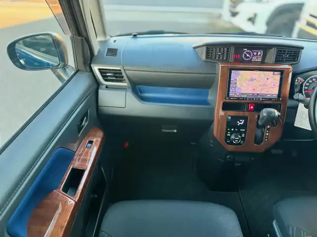 ダイハツ トール カスタムG ターボ SAⅡ 滋賀県 2017(平29)年 13.1万km レーザーブルークリスタルシャイン ワンオーナー/アルパイン9インチフルセグナビ/　フルセグ Bluetooth CD DVD SD/パノラマモニター/ドライブレコーダー/ETC/両側パワースライドドア/スマートアシストII/衝突警報機能（対 車両）/衝突警報機能（対　歩行者）/衝突回避支援ブレーキ/誤発進抑制制御機能/後方誤発進抑制制御機能/車線逸脱警報/先行車発進お知らせ機能/コーナーセンサー/両側パワースライドドア/スマートキー×2/プッシュスタート/純正15インチAW/純正フロアマット/純正ドアバイザー/