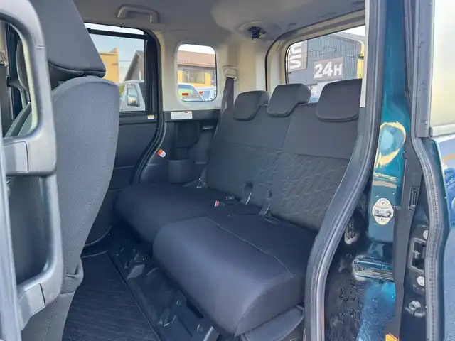 ダイハツ トール カスタムG ターボ SAⅡ 滋賀県 2017(平29)年 13.1万km レーザーブルークリスタルシャイン ワンオーナー/アルパイン9インチフルセグナビ/　フルセグ Bluetooth CD DVD SD/パノラマモニター/ドライブレコーダー/ETC/両側パワースライドドア/スマートアシストII/衝突警報機能（対 車両）/衝突警報機能（対　歩行者）/衝突回避支援ブレーキ/誤発進抑制制御機能/後方誤発進抑制制御機能/車線逸脱警報/先行車発進お知らせ機能/コーナーセンサー/両側パワースライドドア/スマートキー×2/プッシュスタート/純正15インチAW/純正フロアマット/純正ドアバイザー/